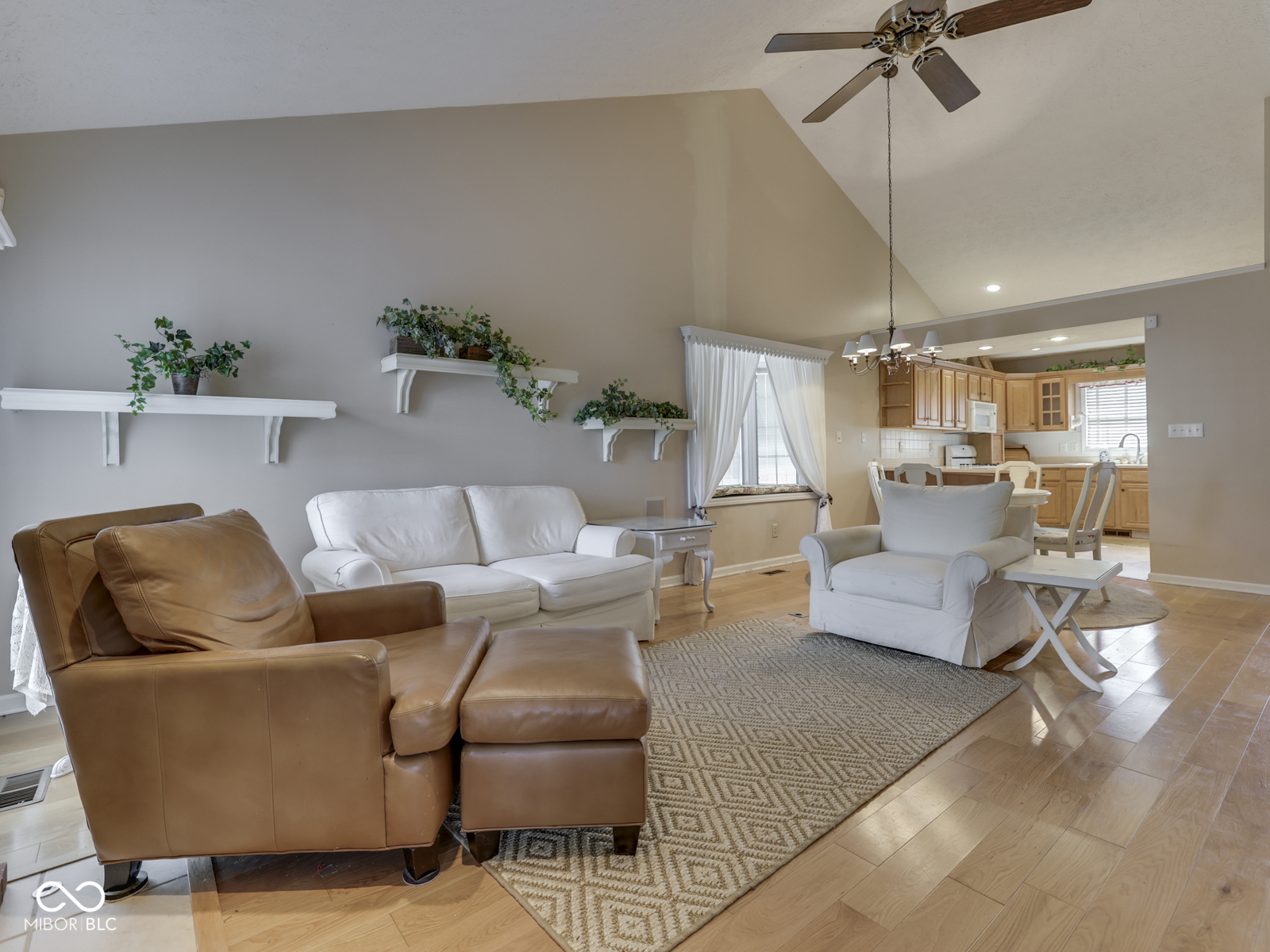 1132 Kay Drive