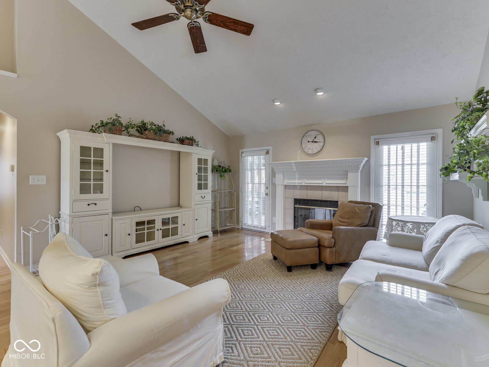 1132 Kay Drive