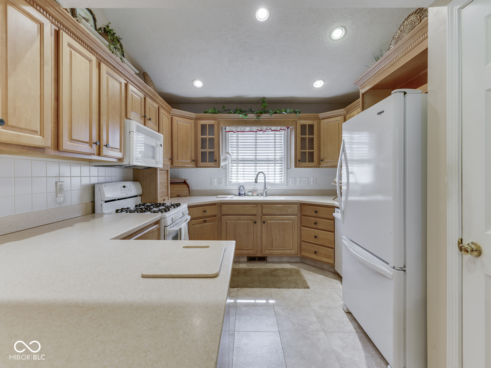1132 Kay Drive