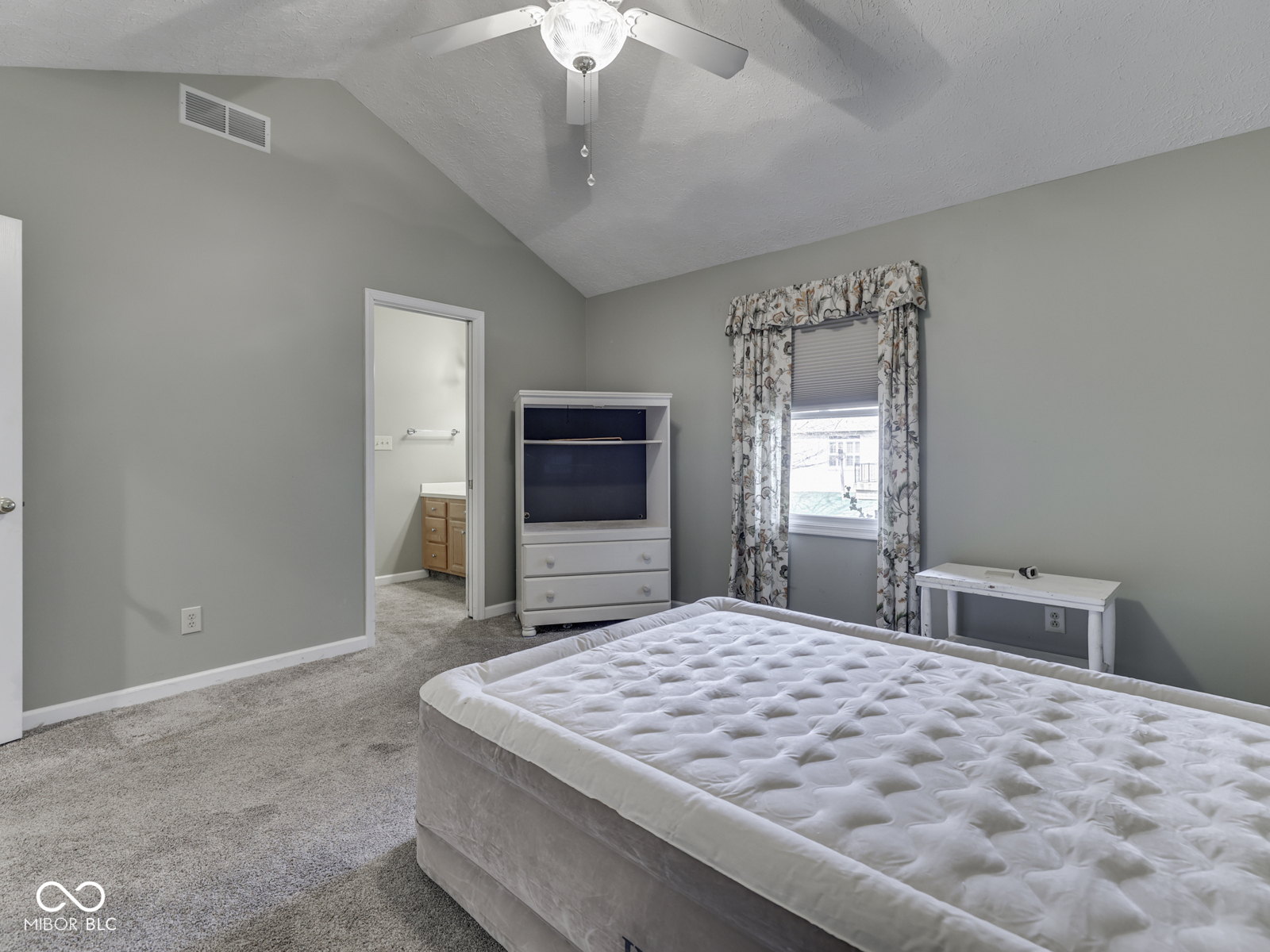 1132 Kay Drive