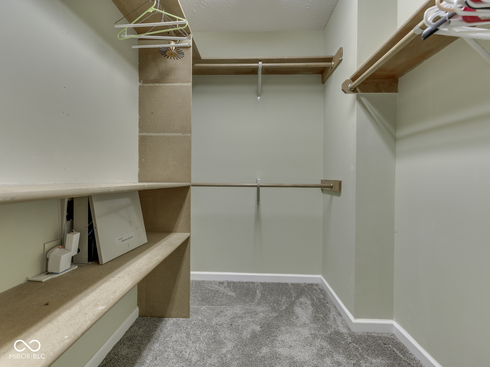 1132 Kay Drive