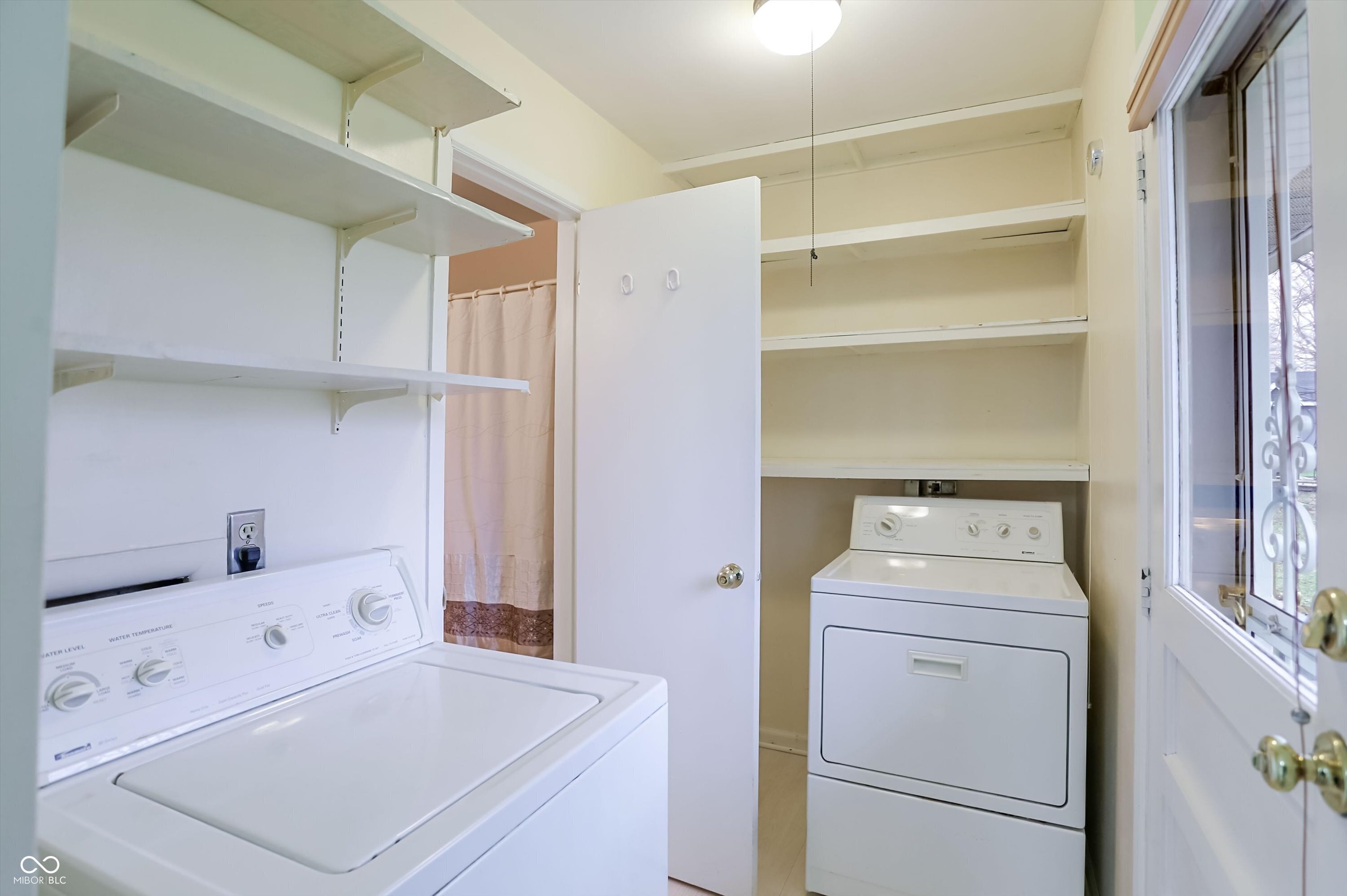4425 Dartmoor Drive