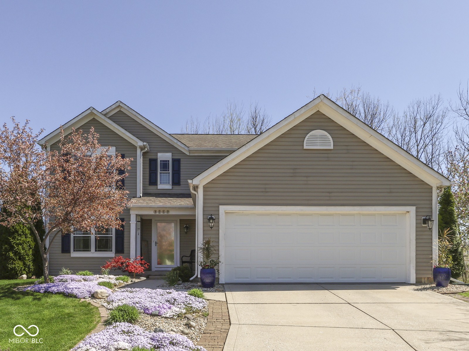 1269 Burr Oak Circle