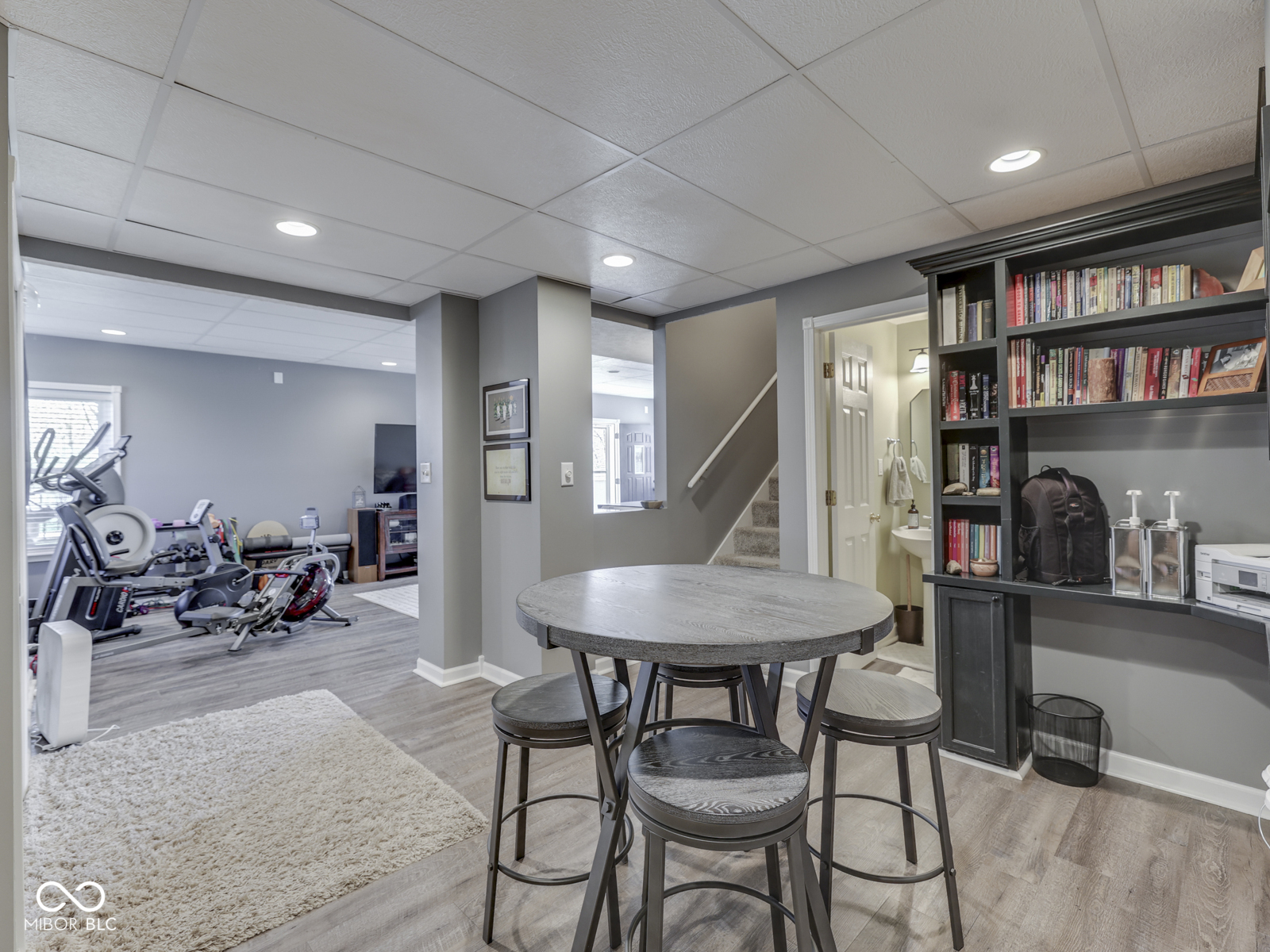 1269 Burr Oak Circle