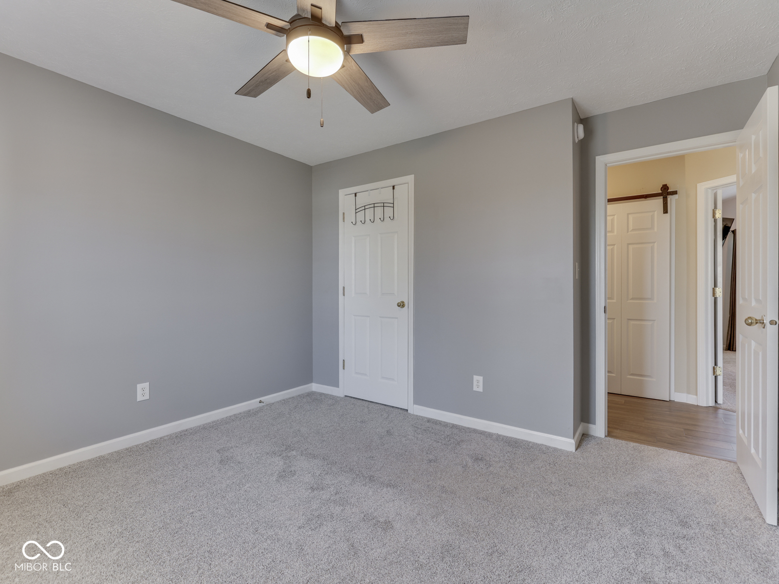 1269 Burr Oak Circle