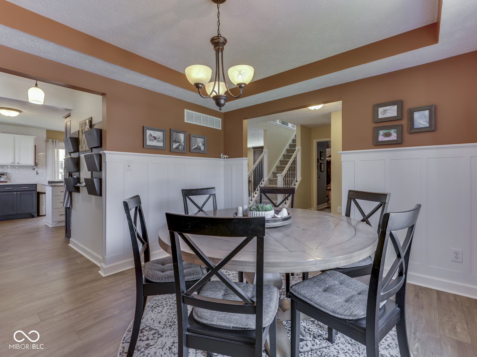 1269 Burr Oak Circle