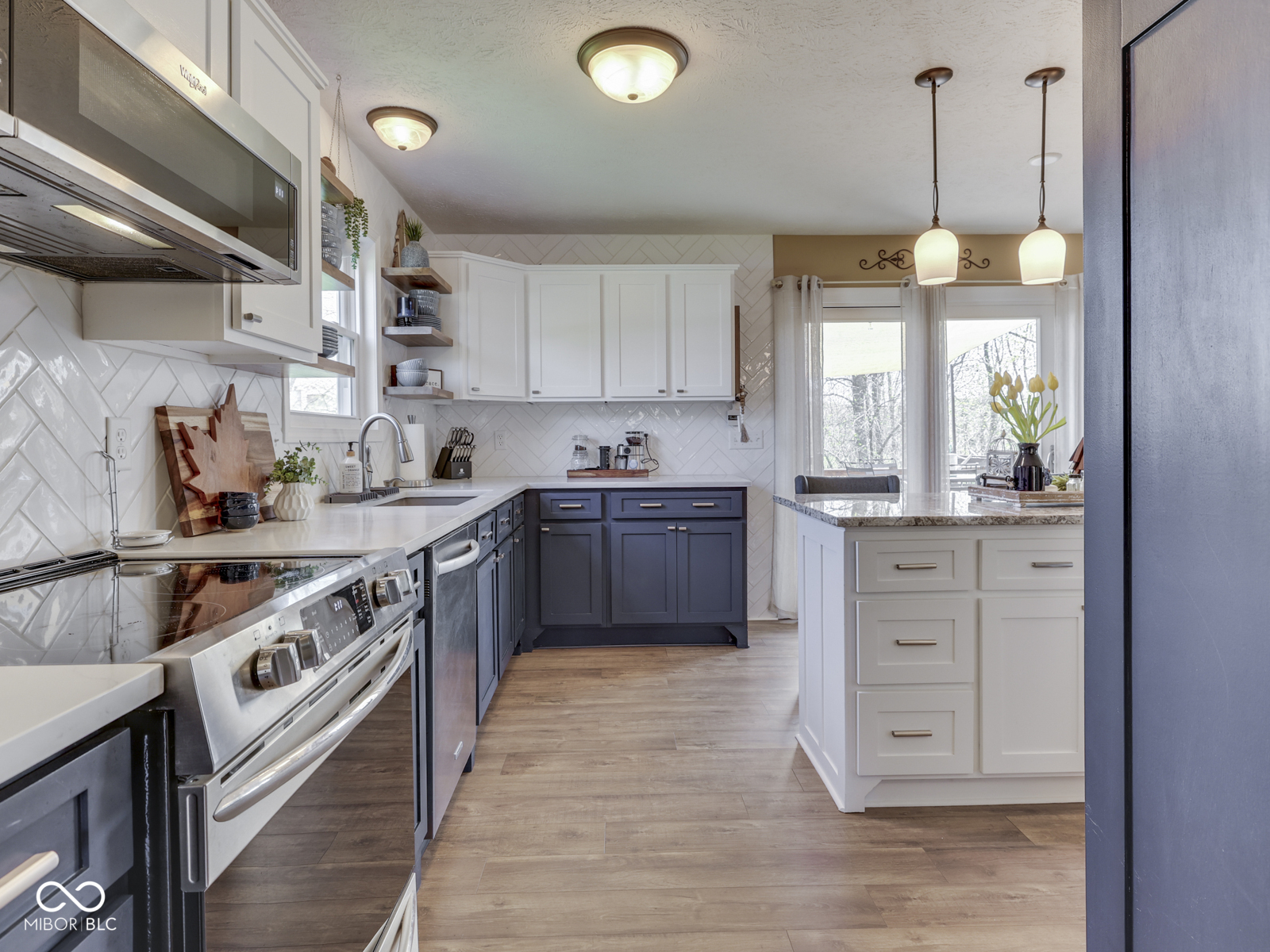 1269 Burr Oak Circle