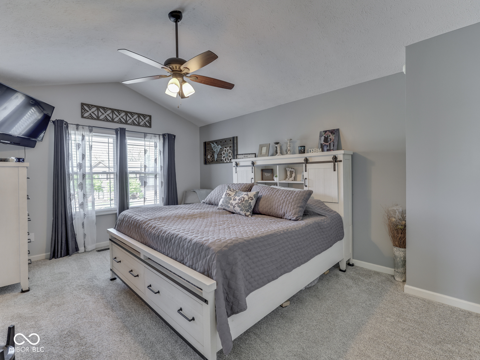 1269 Burr Oak Circle