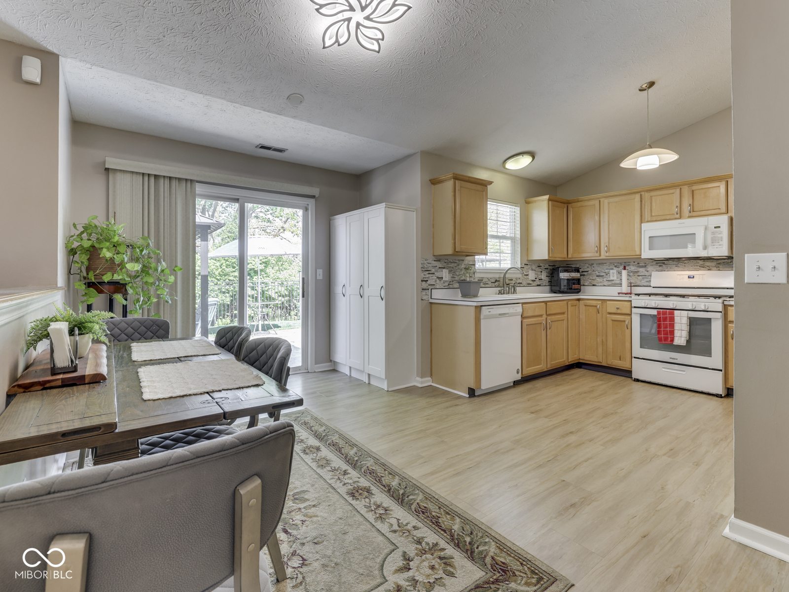 7828 Lofton Court