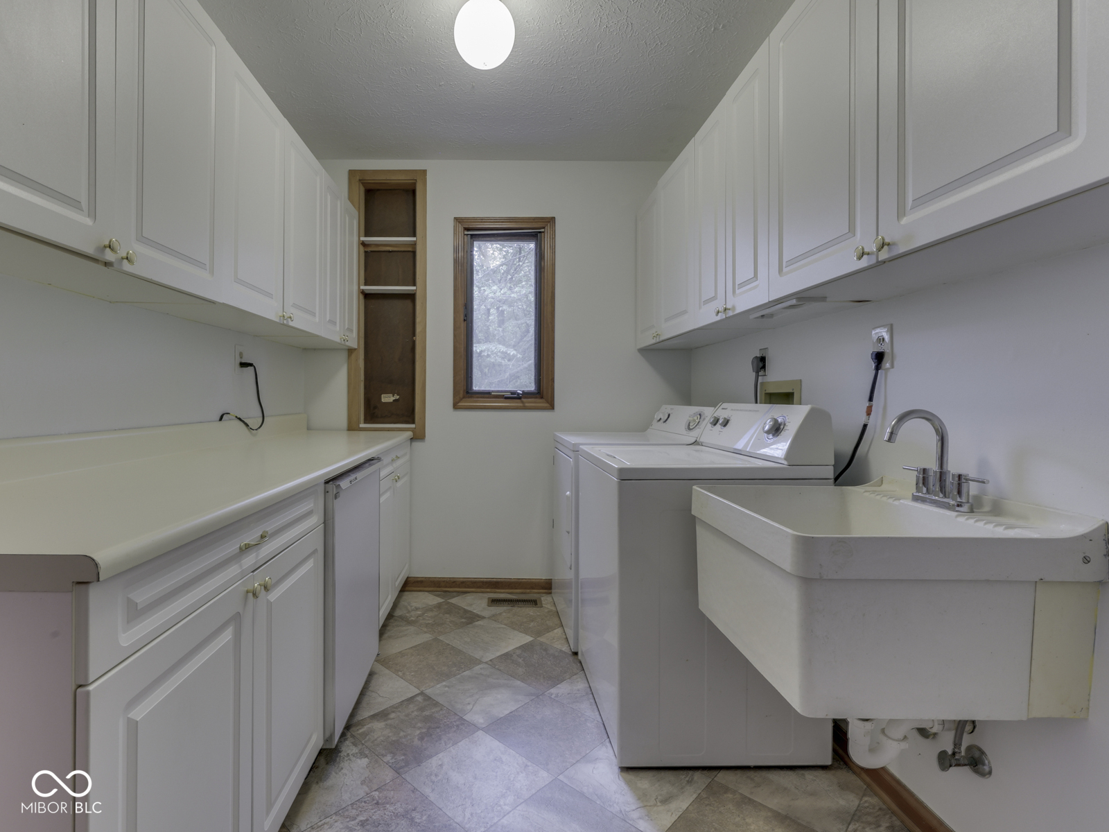 4124 Windsor Court