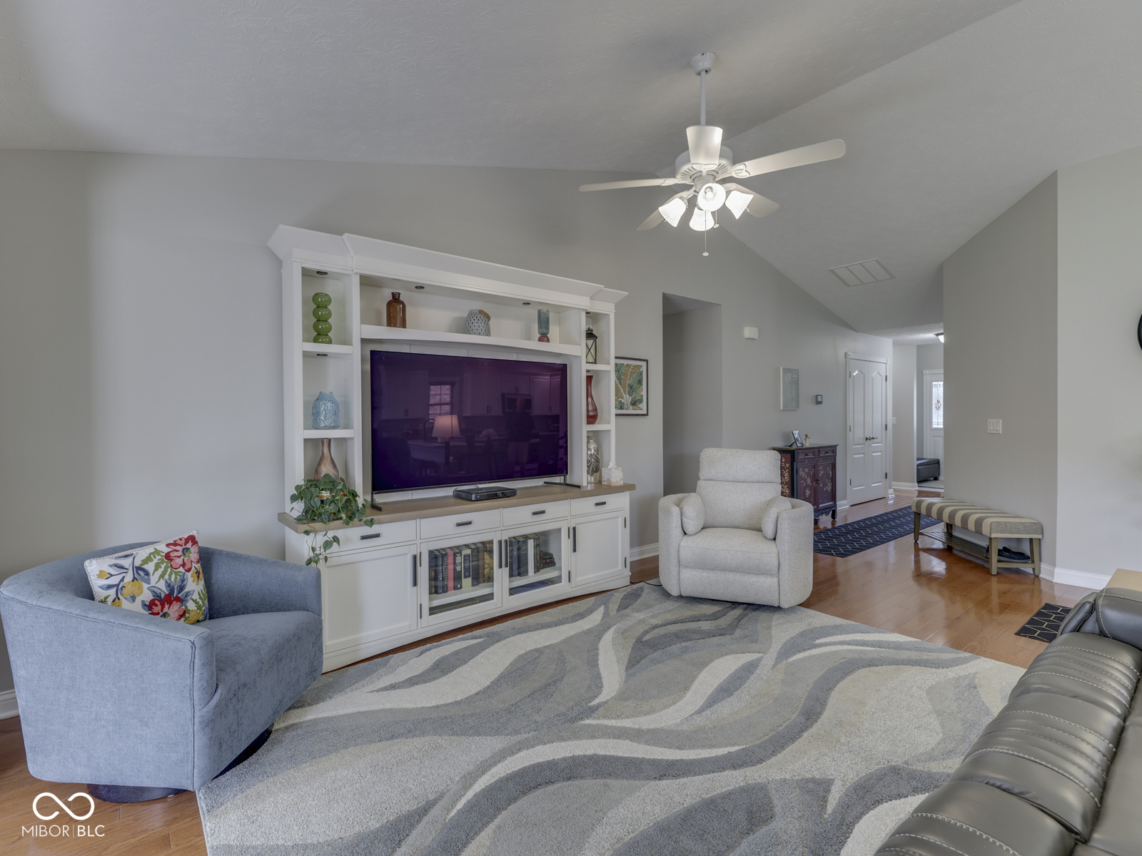 7746 Rosa Drive