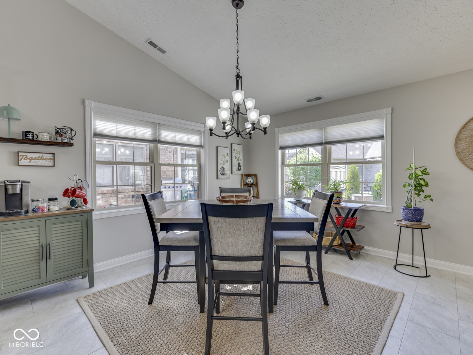 7746 Rosa Drive