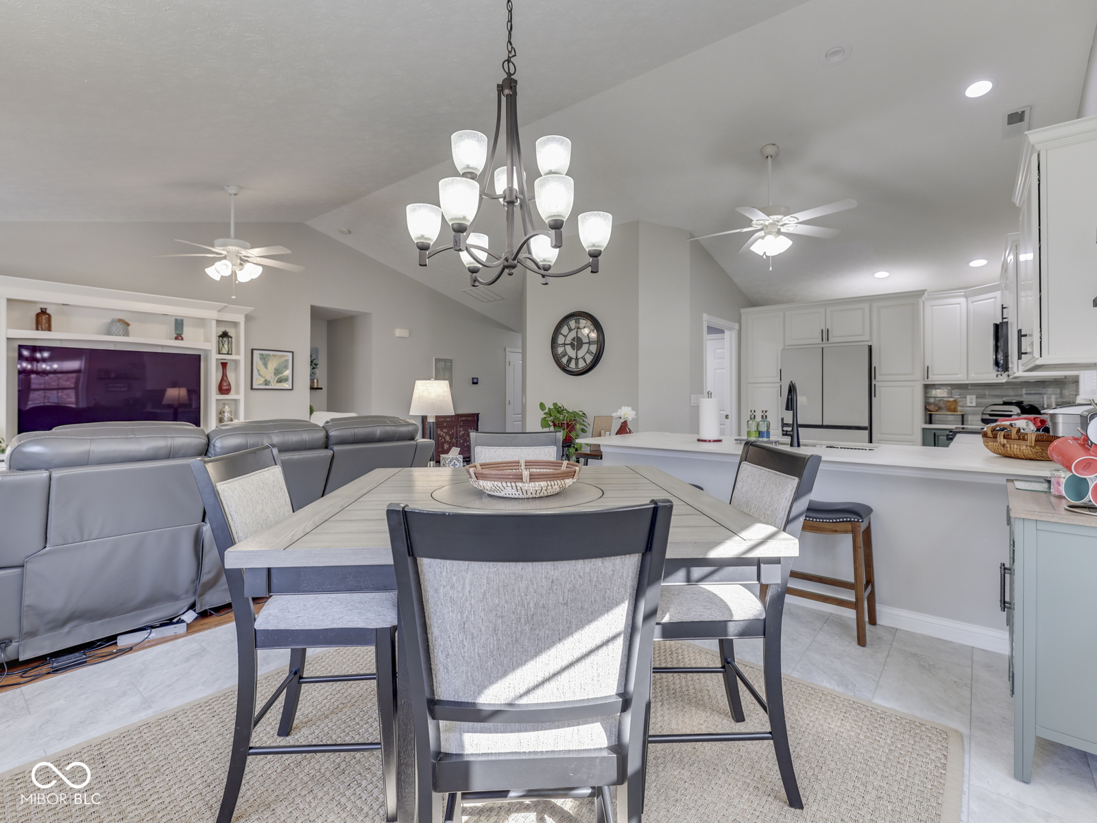 7746 Rosa Drive