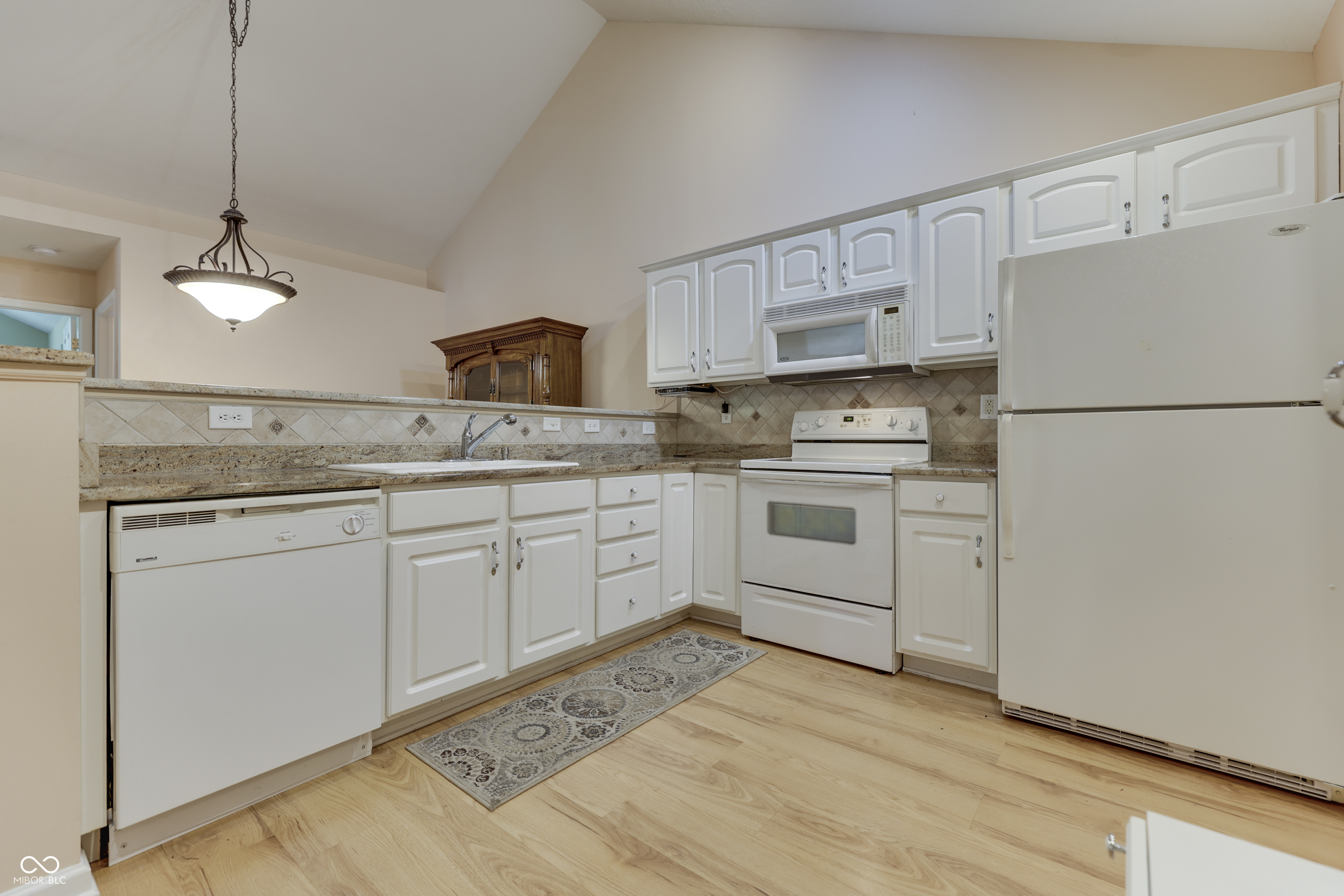 1128 Deerbrook Trail