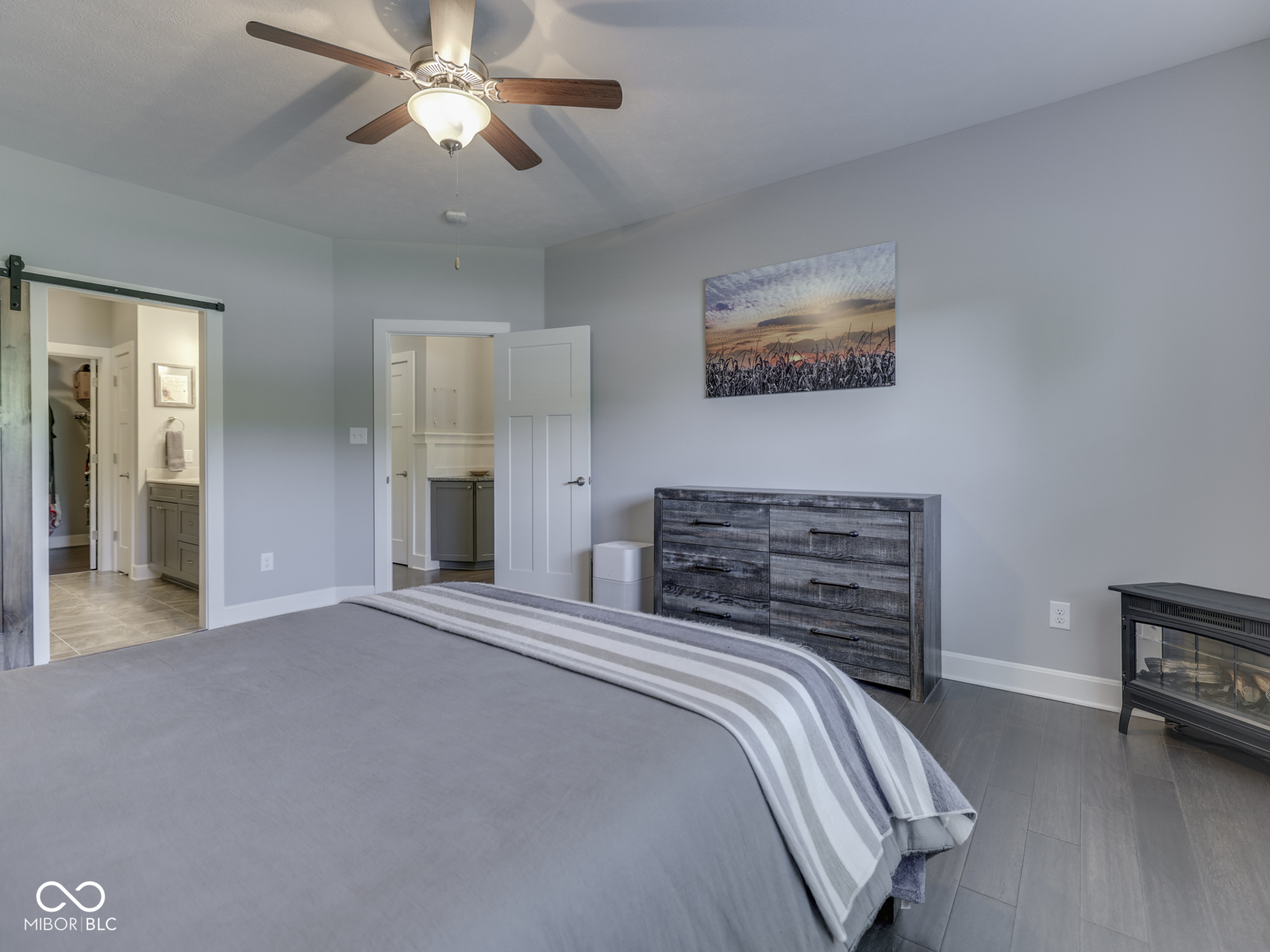 6552 Ventnor Lane
