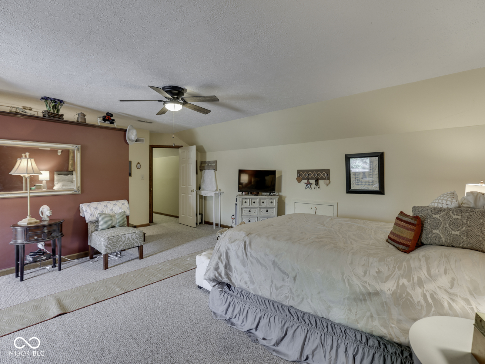 8255 Lynn Drive