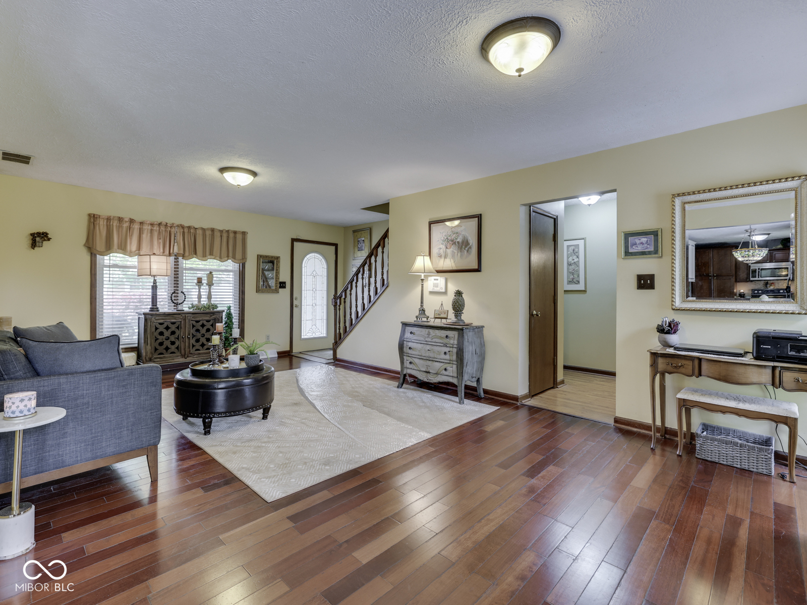 8255 Lynn Drive