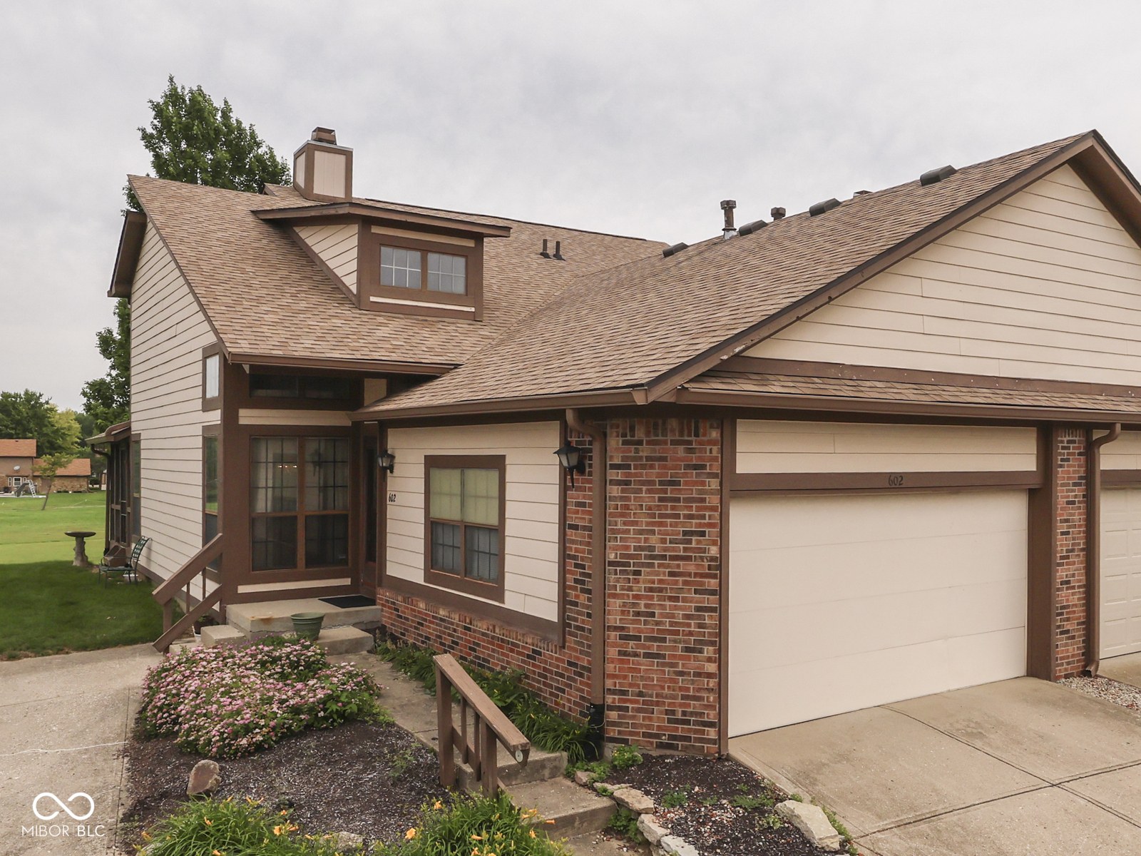 602 Cielo Vista Drive Unit: 602