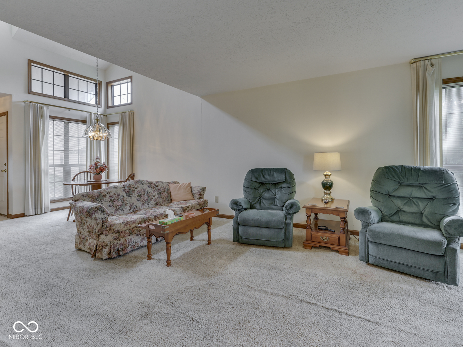 602 Cielo Vista Drive Unit: 602