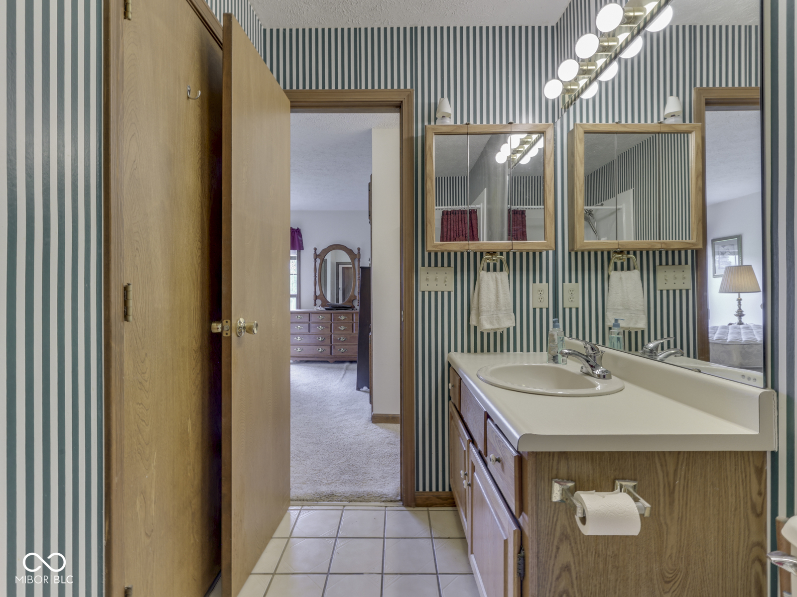 602 Cielo Vista Drive Unit: 602