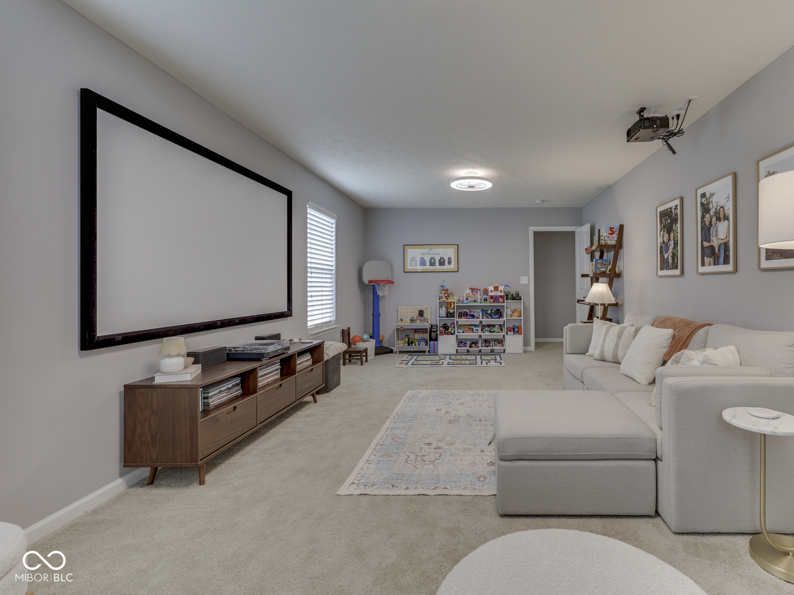 3691 Woodruff Place