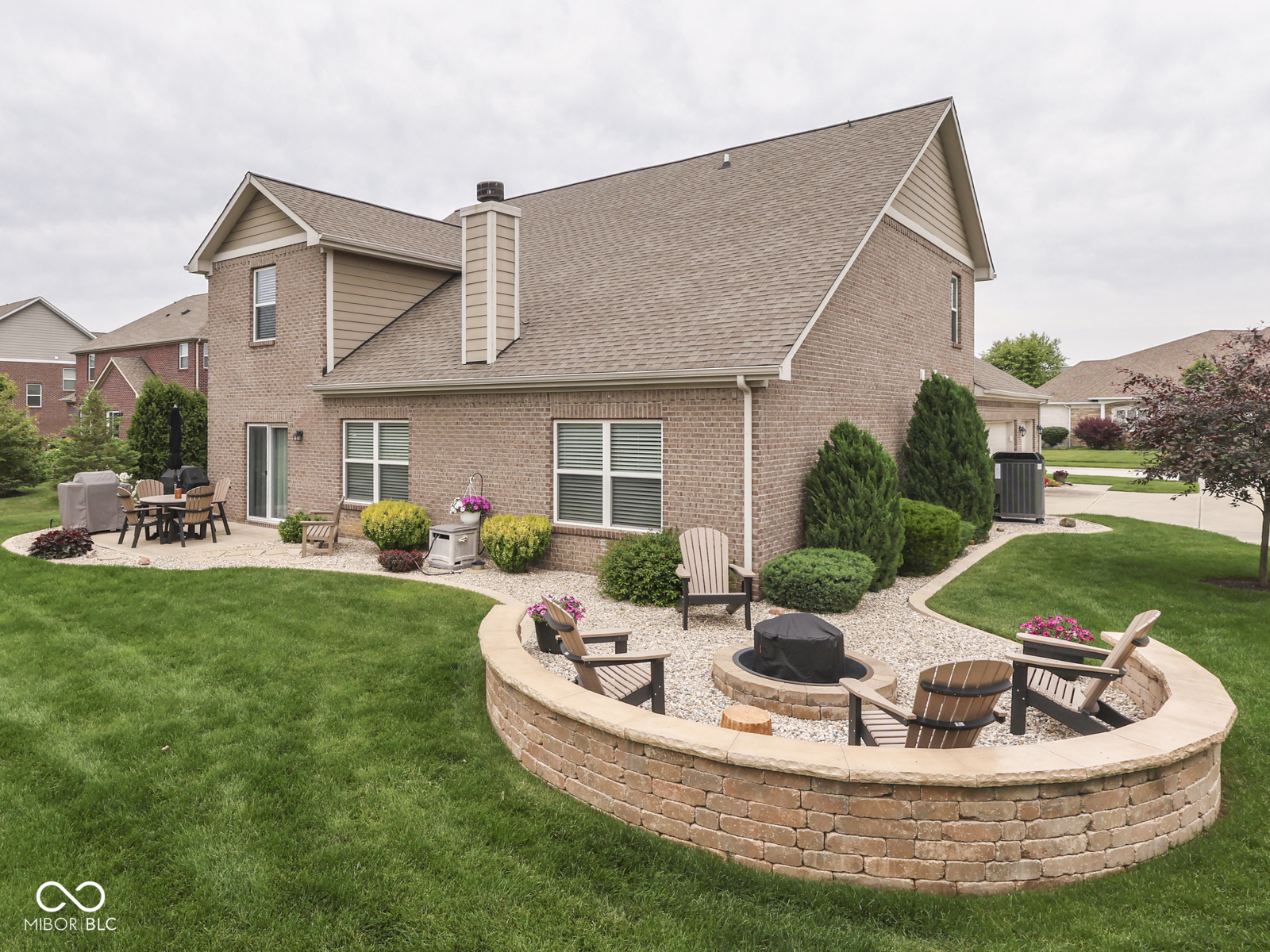 3691 Woodruff Place