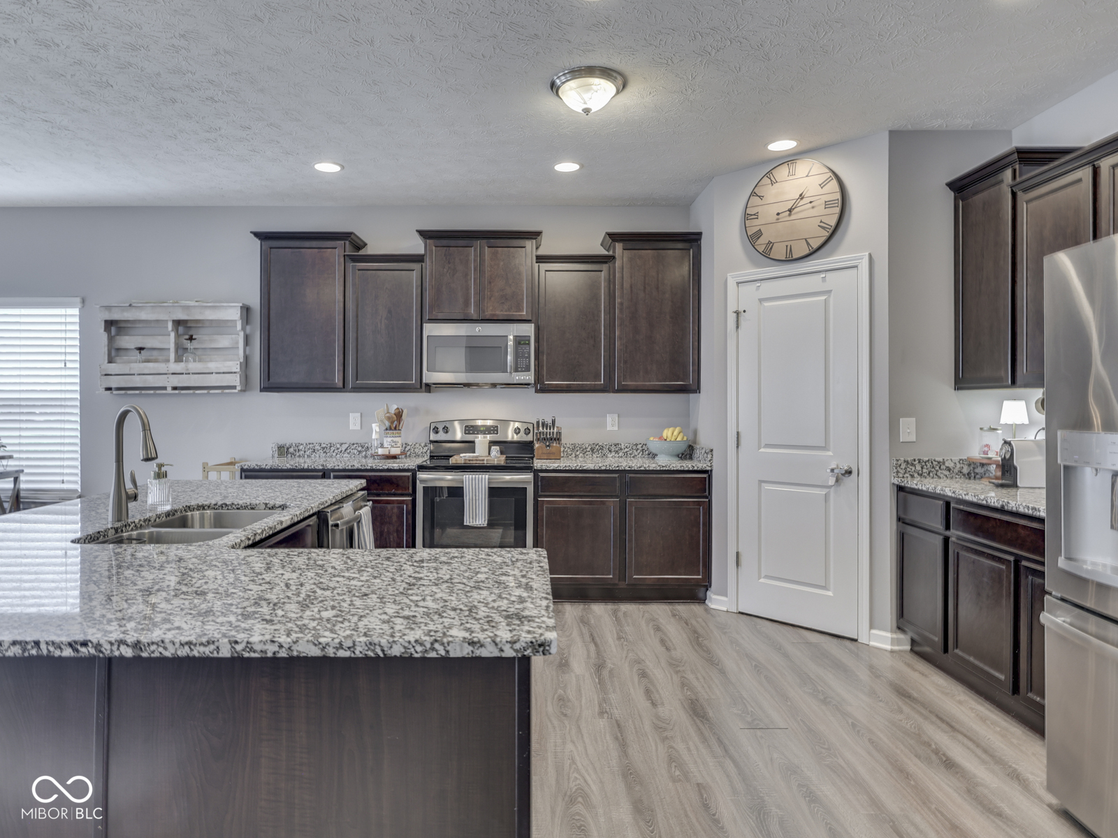 3691 Woodruff Place