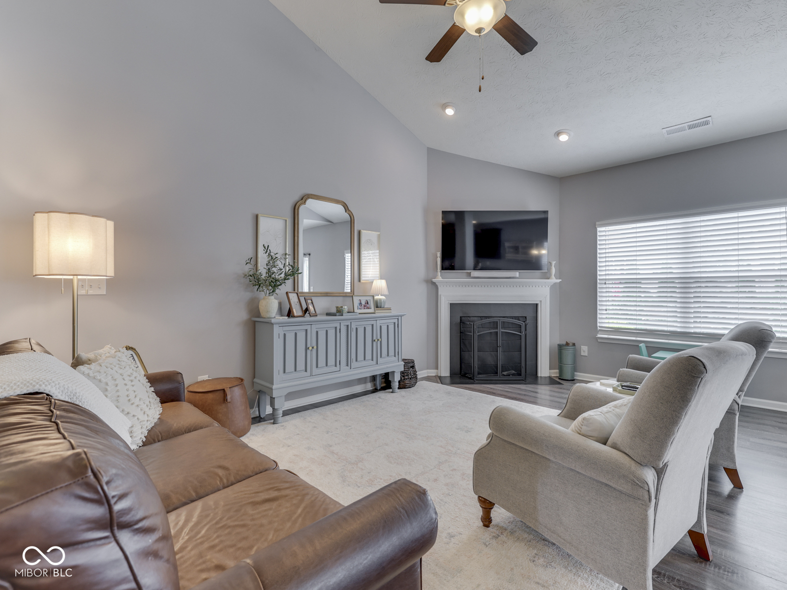 3691 Woodruff Place