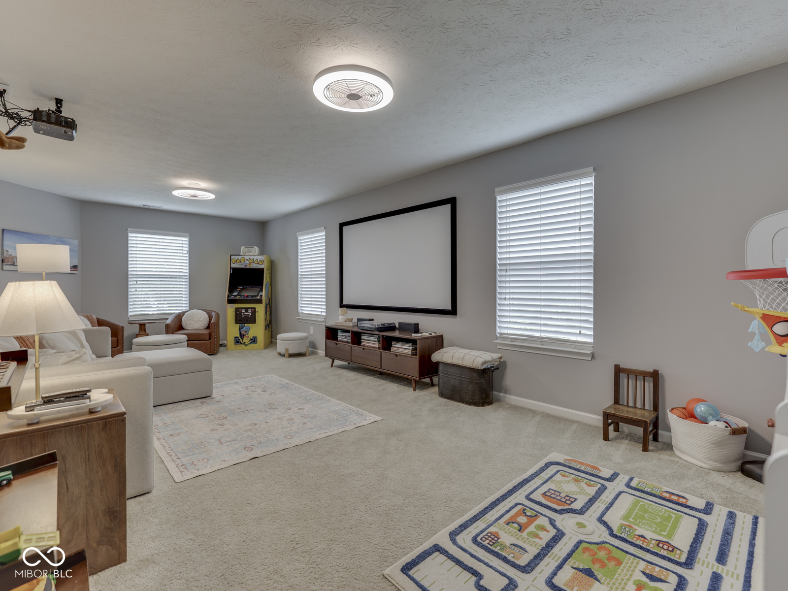 3691 Woodruff Place