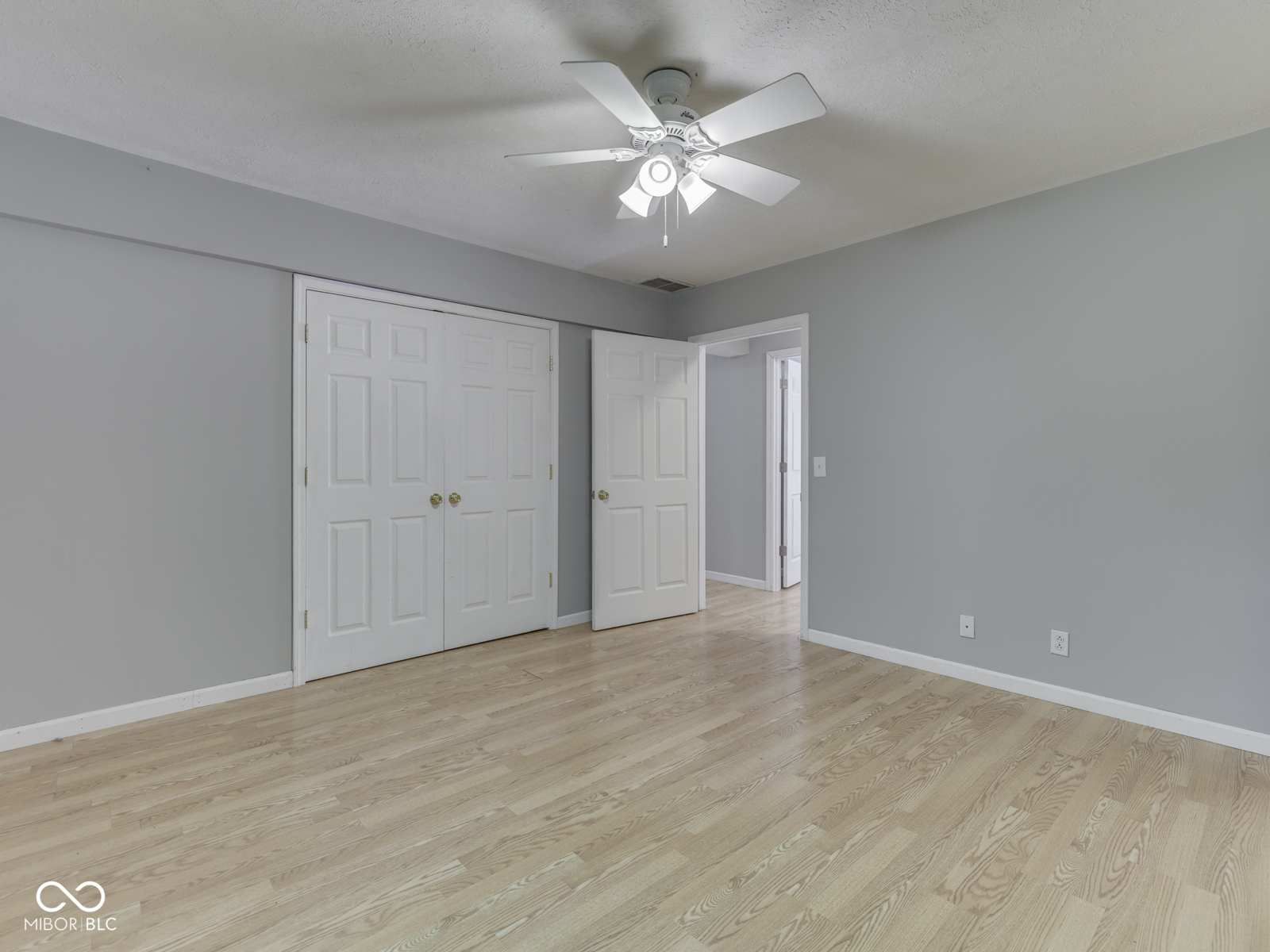 6796 Travis Place