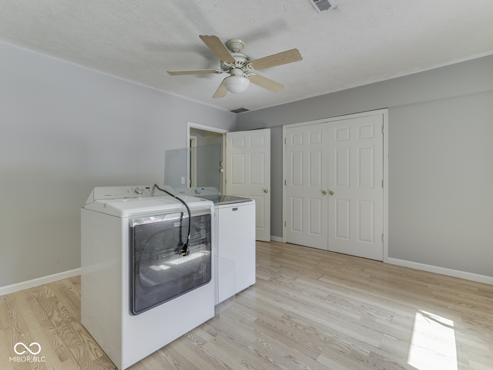6796 Travis Place