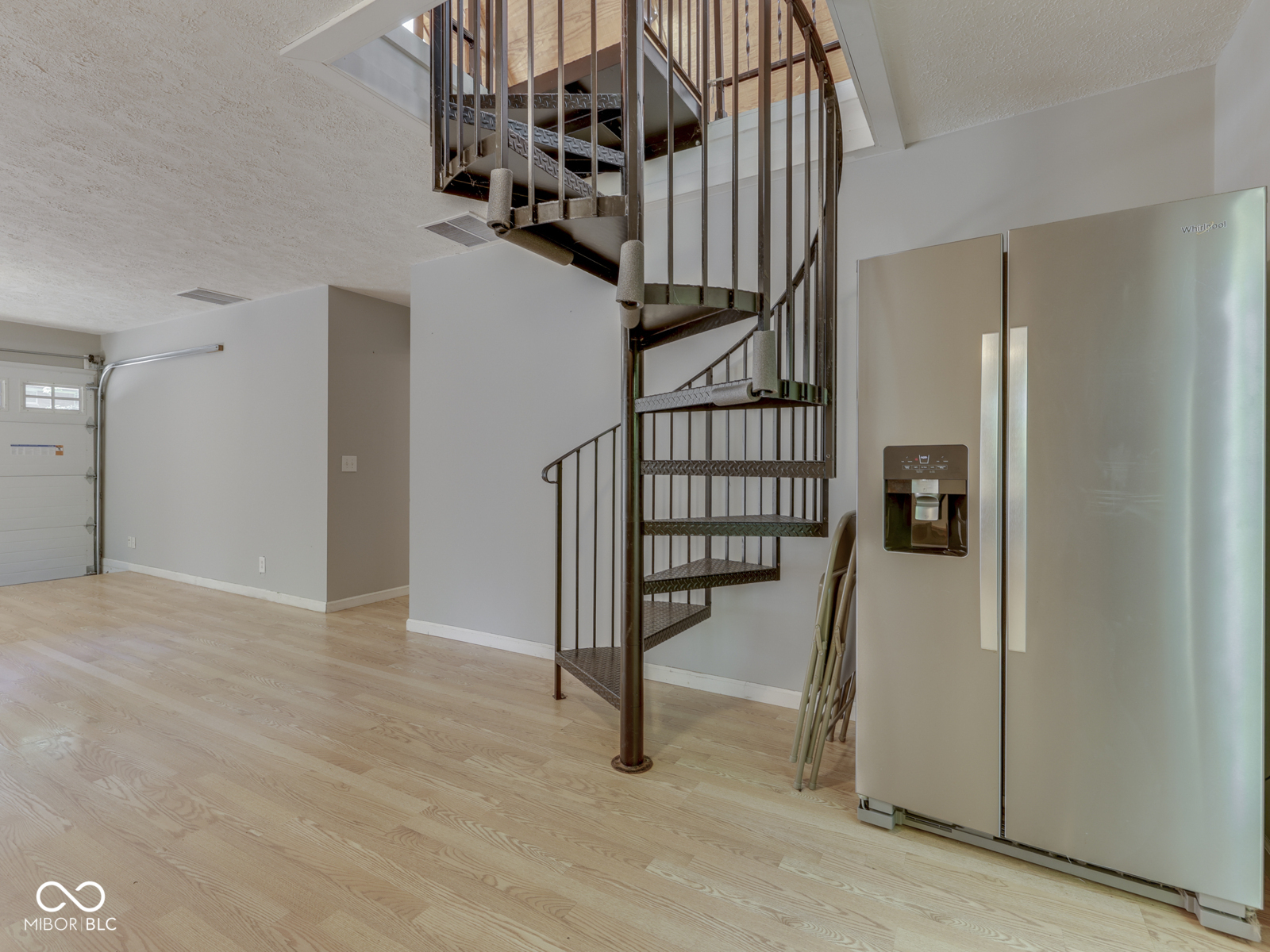 6796 Travis Place