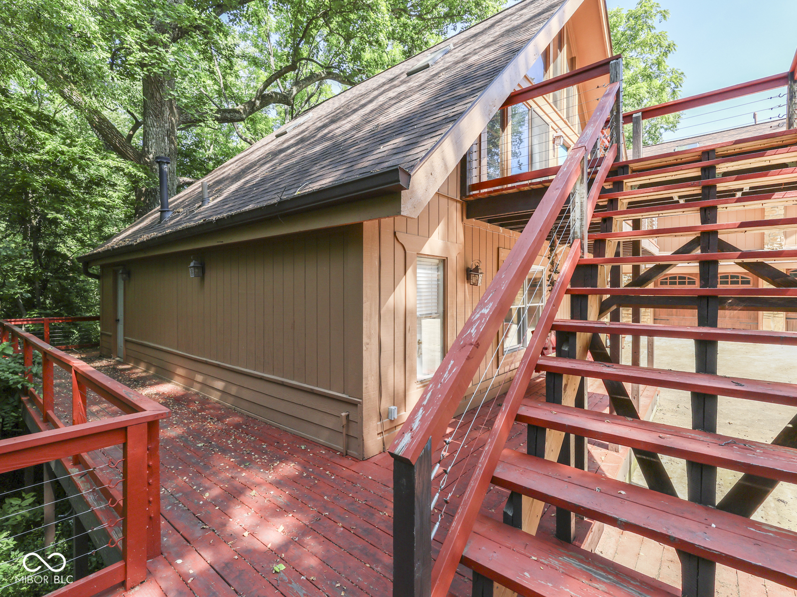 6796 Travis Place
