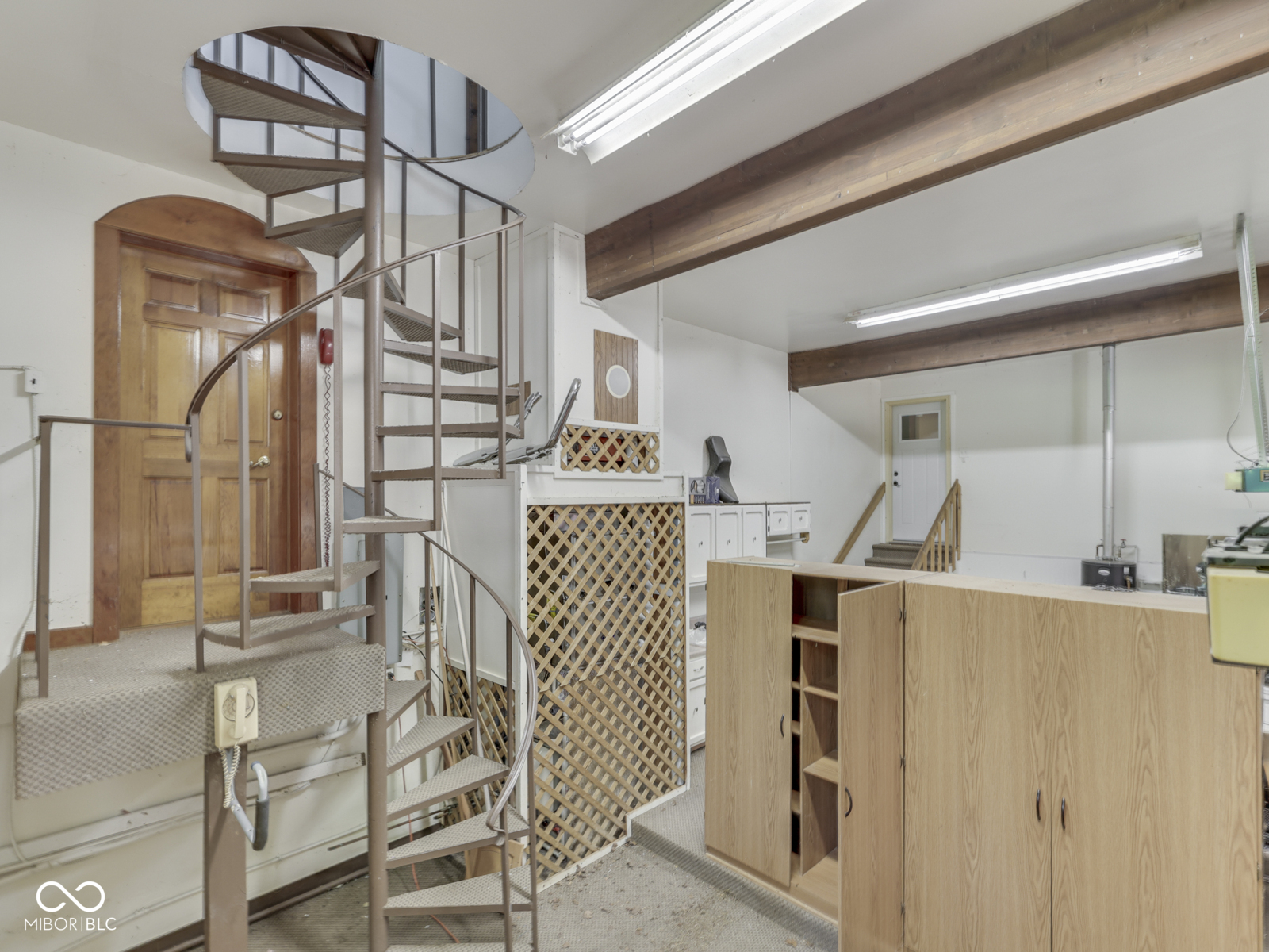 6796 Travis Place