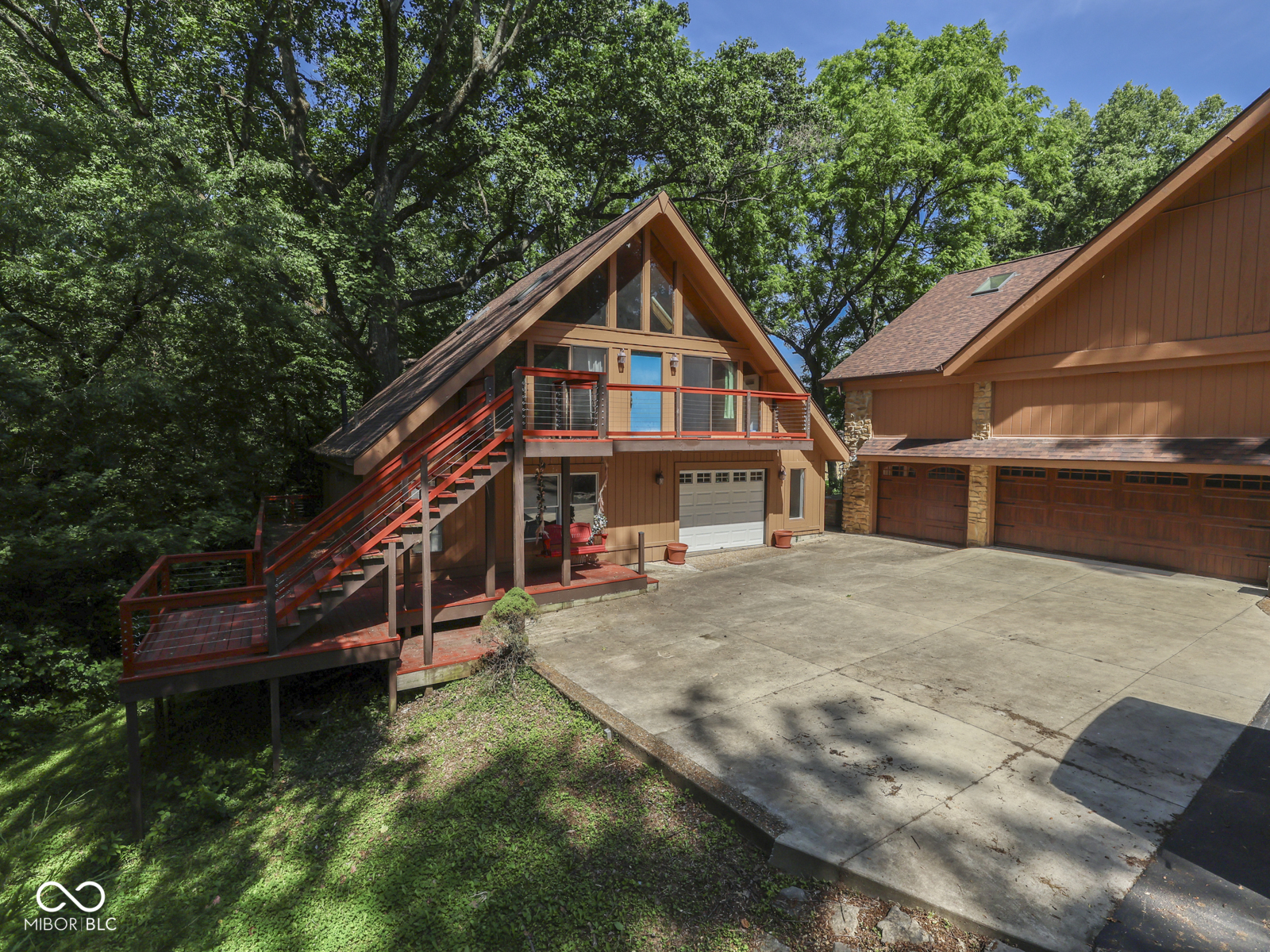 6796 Travis Place