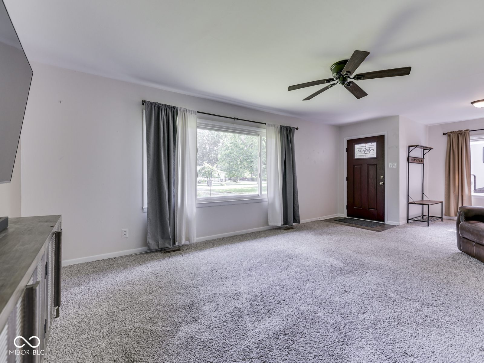 915 Southwood Drive