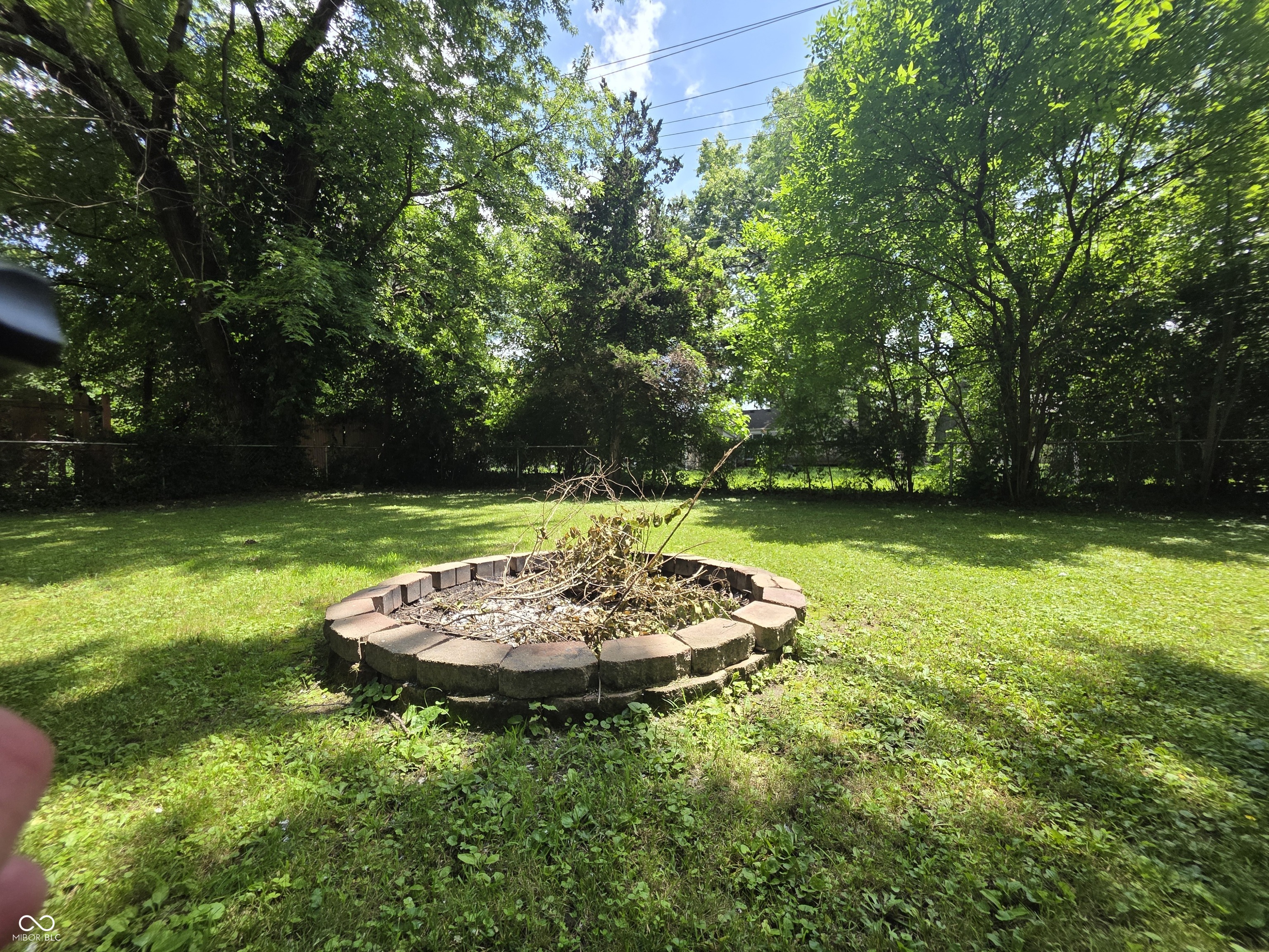 915 Southwood Drive