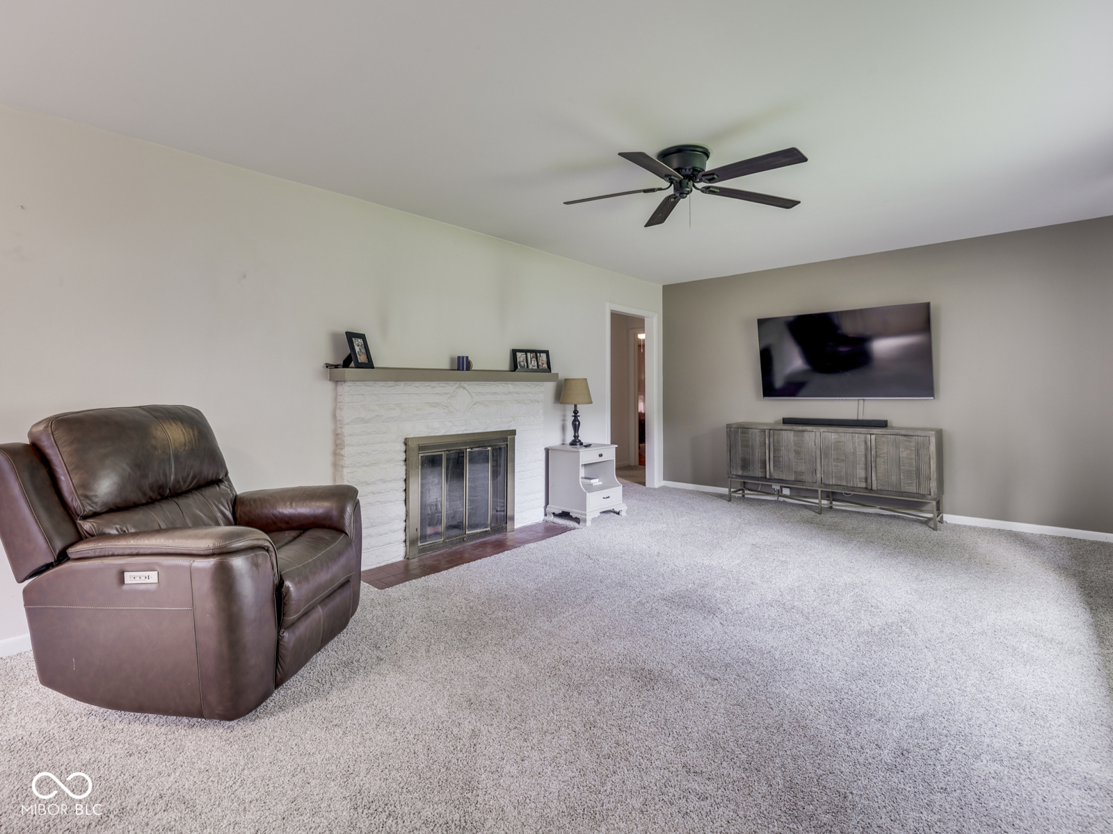 915 Southwood Drive