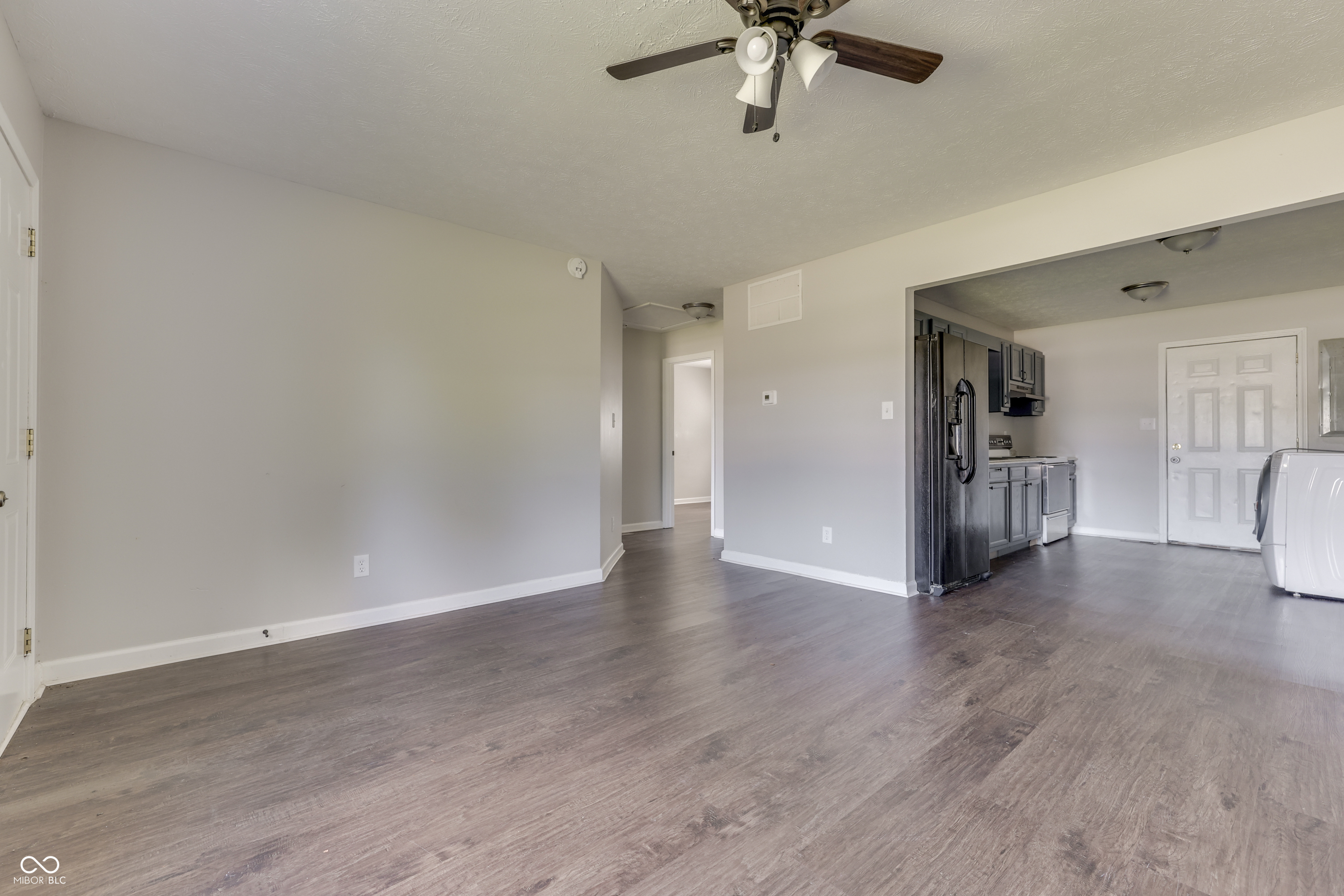 1145-1155 Leota Drive