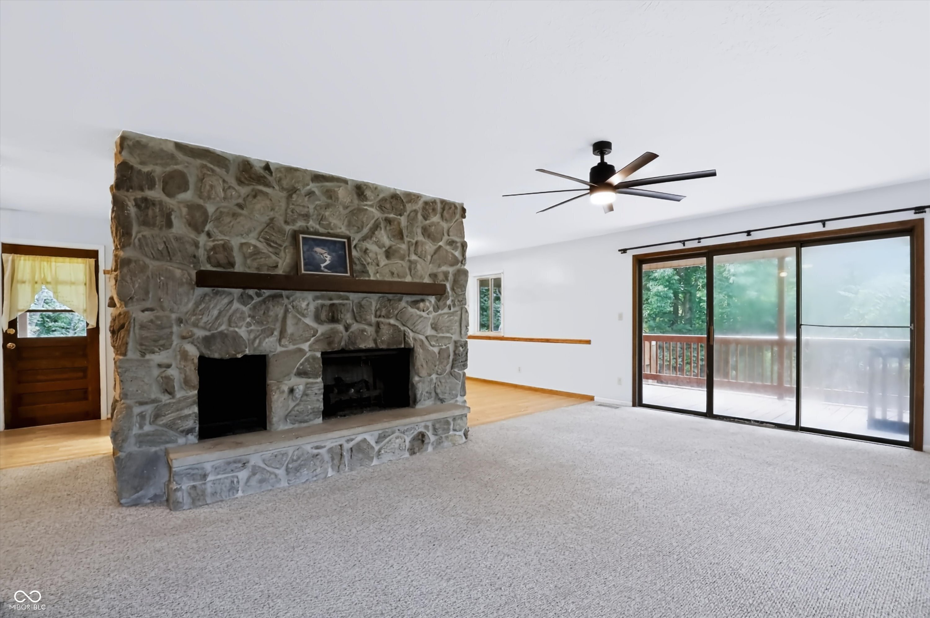 4105 W Briarwood Lake South Drive