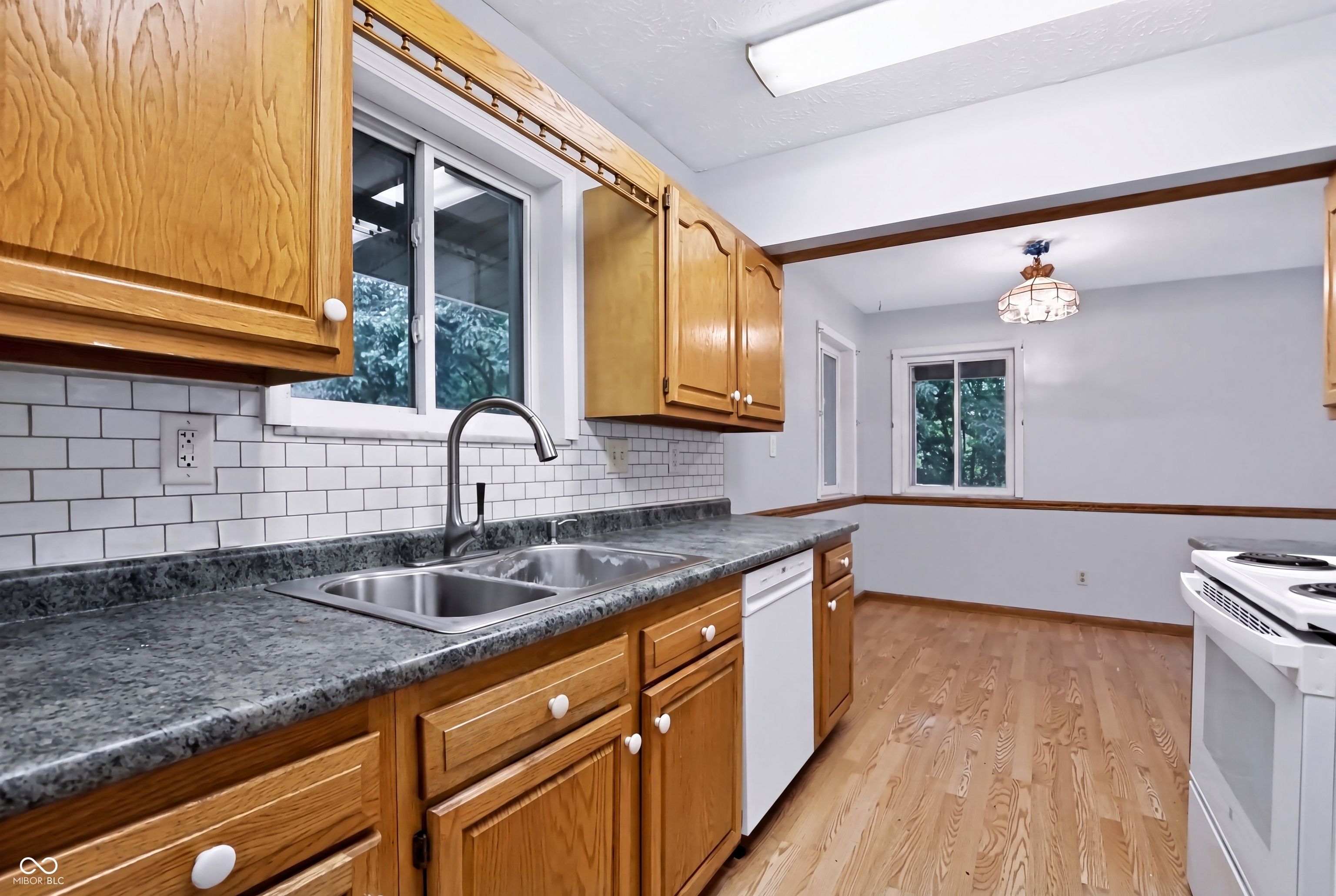 4105 W Briarwood Lake South Drive
