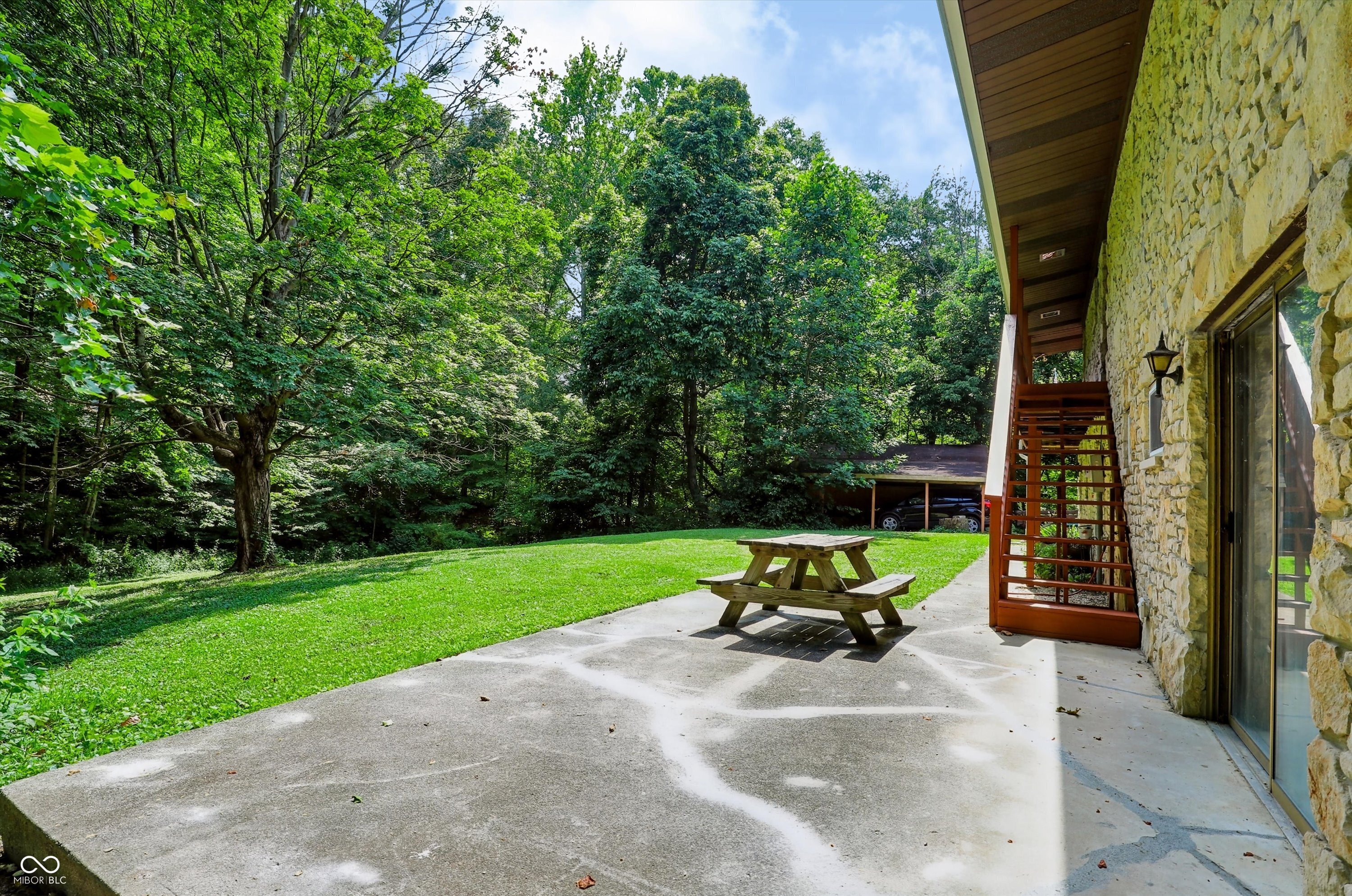 4105 W Briarwood Lake South Drive