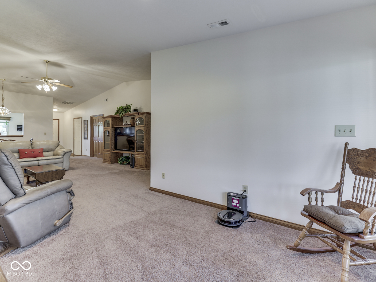 1999 Flamingo Way