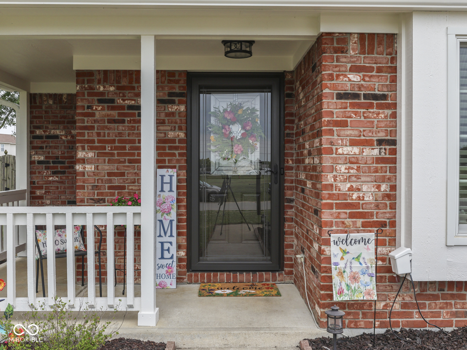 615 Hummingbird Lane