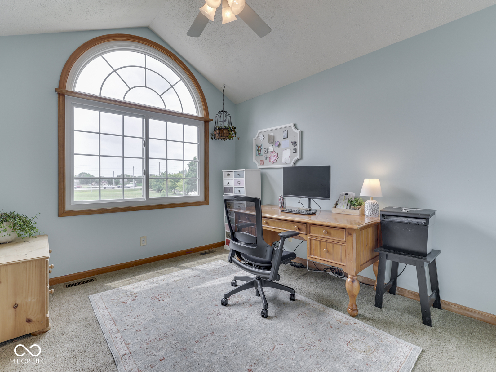 615 Hummingbird Lane