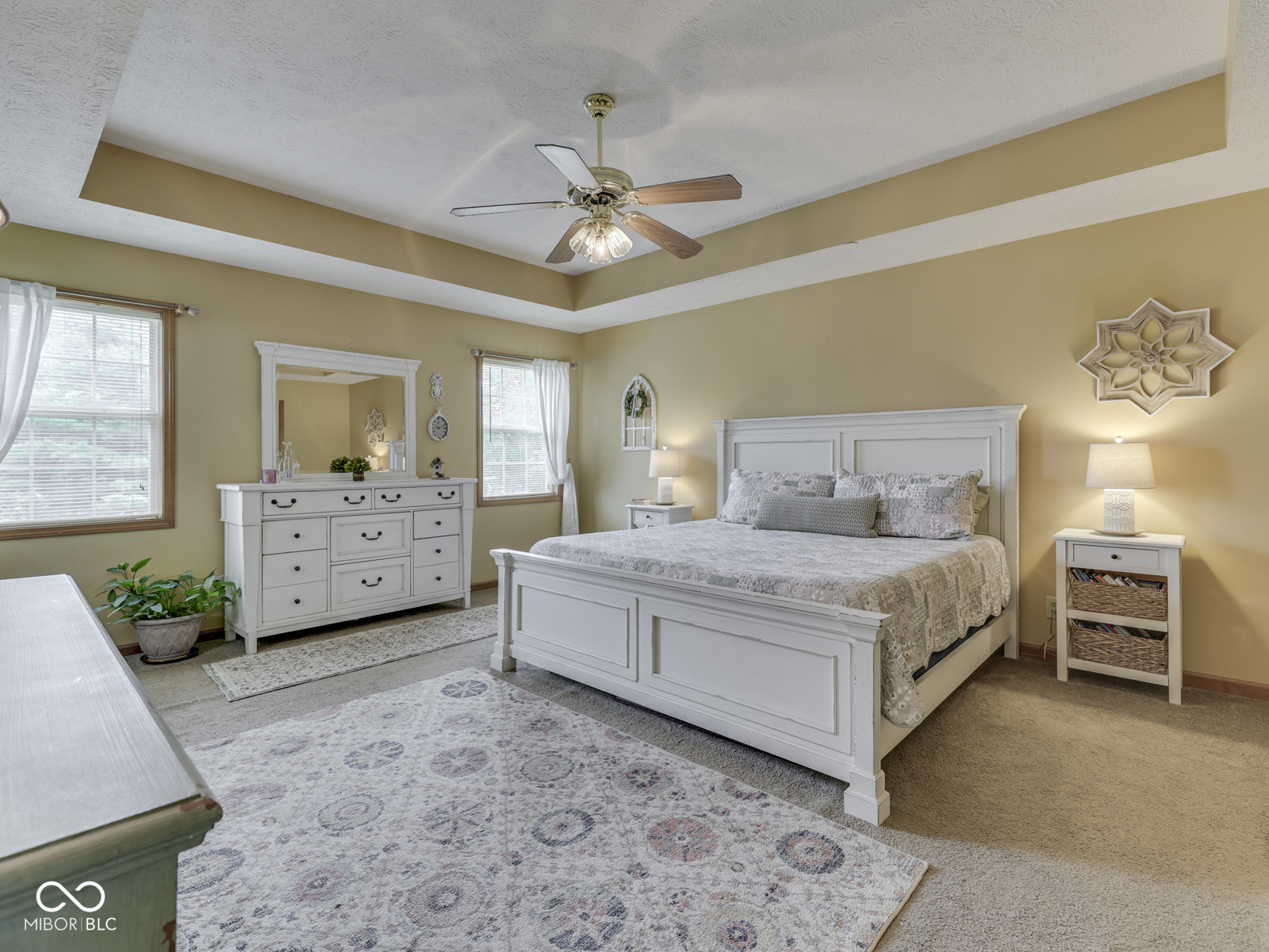 615 Hummingbird Lane