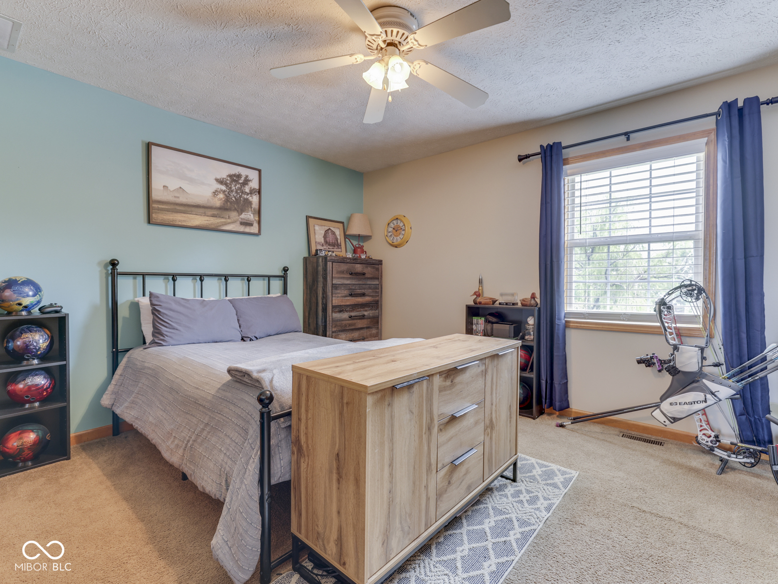 615 Hummingbird Lane