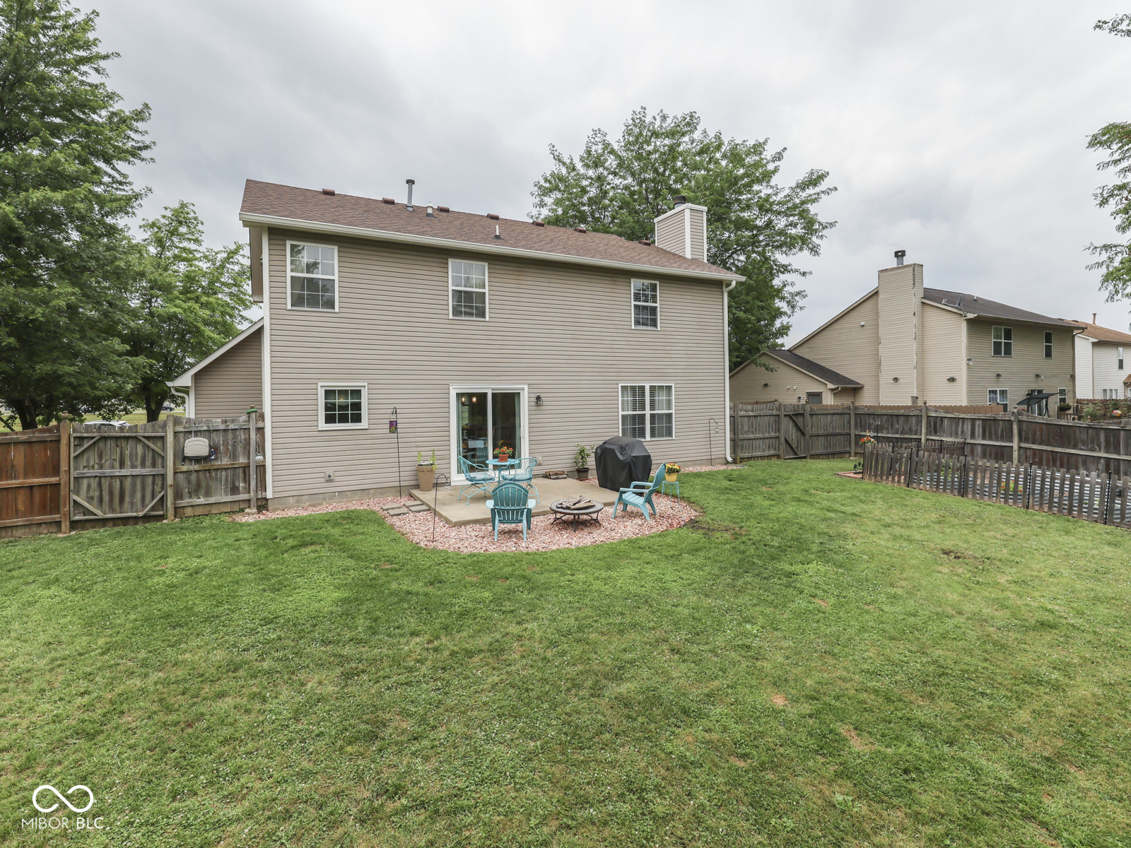 615 Hummingbird Lane