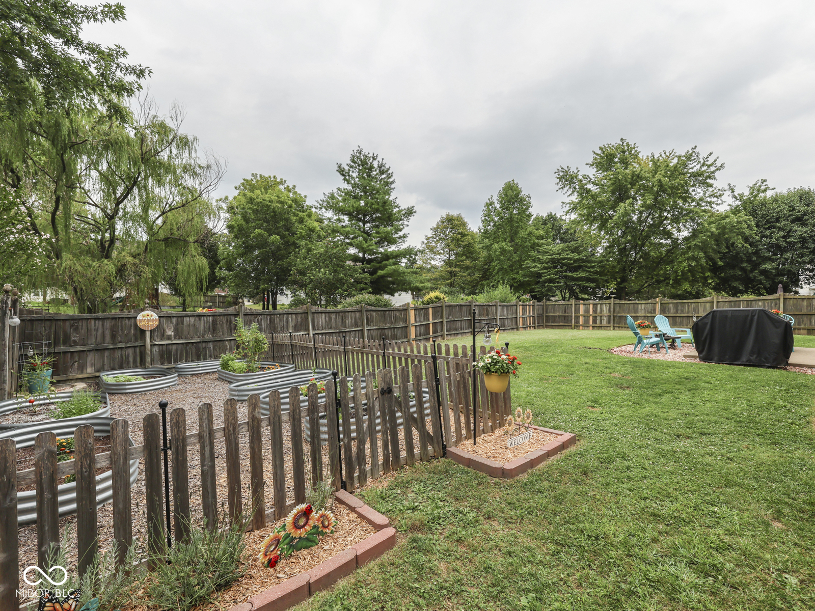 615 Hummingbird Lane