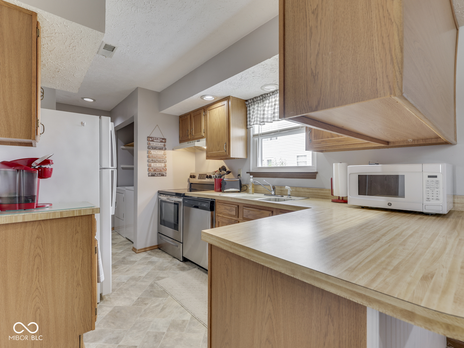 1204 N Paradise Way N Unit: B